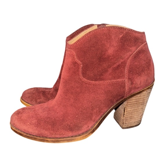 Lucky Brand Eller Burgundy Suede Western Stacked Heel Booties Ankle Boots 8.5 - Picture 5 of 10